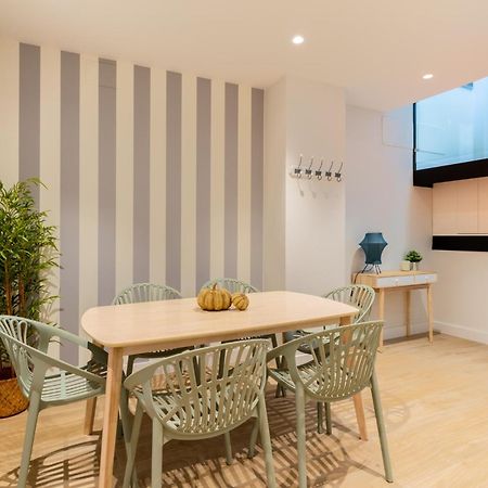 Santa Barbara Central Suites, Sevilla Экстерьер фото