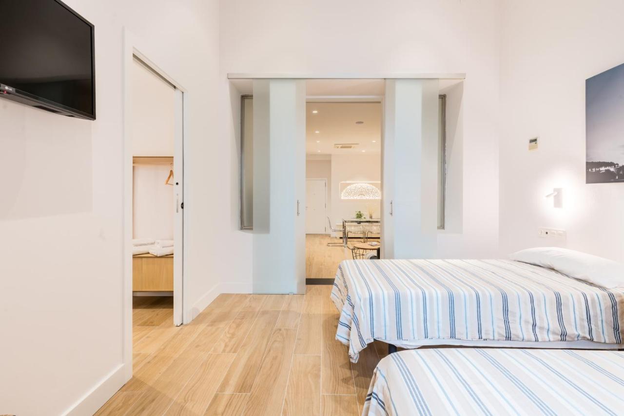 Santa Barbara Central Suites, Sevilla Экстерьер фото