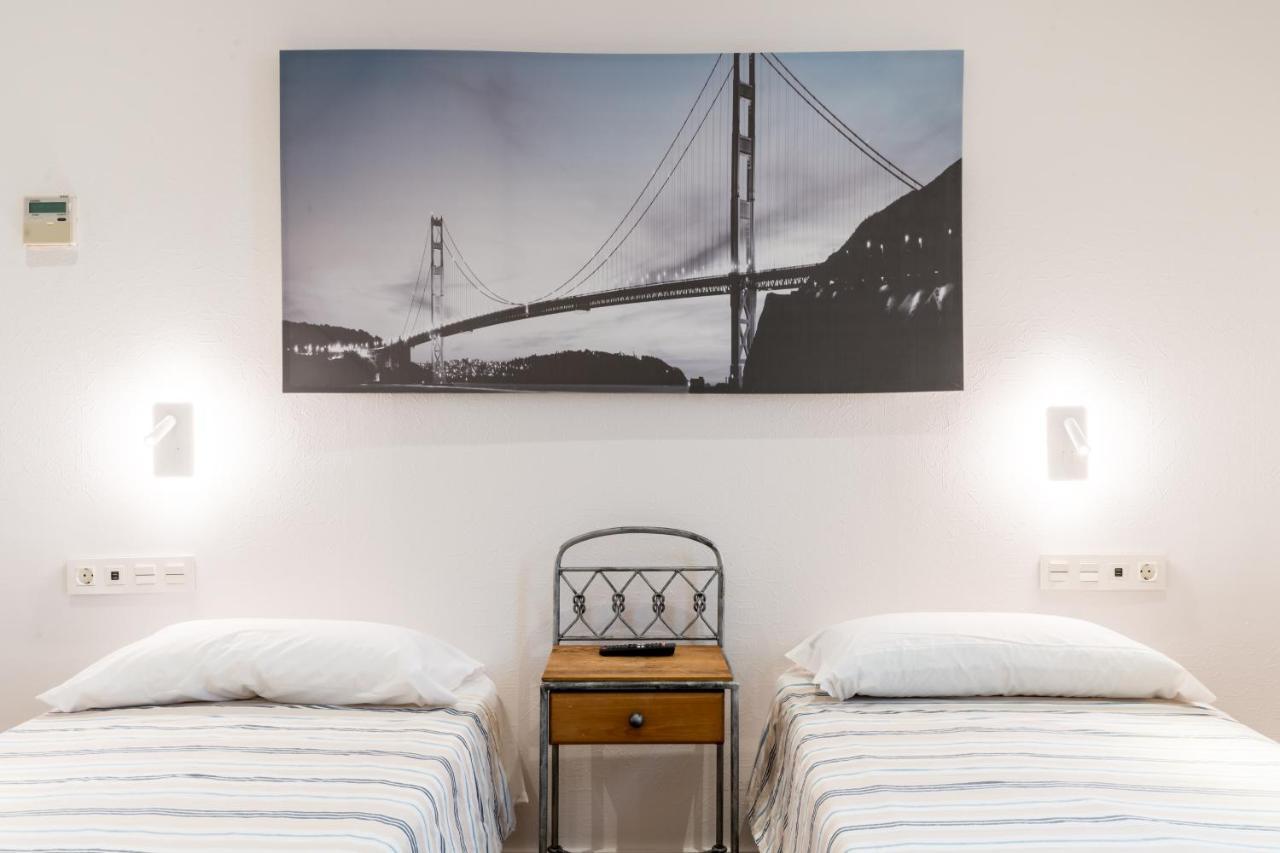 Santa Barbara Central Suites, Sevilla Экстерьер фото