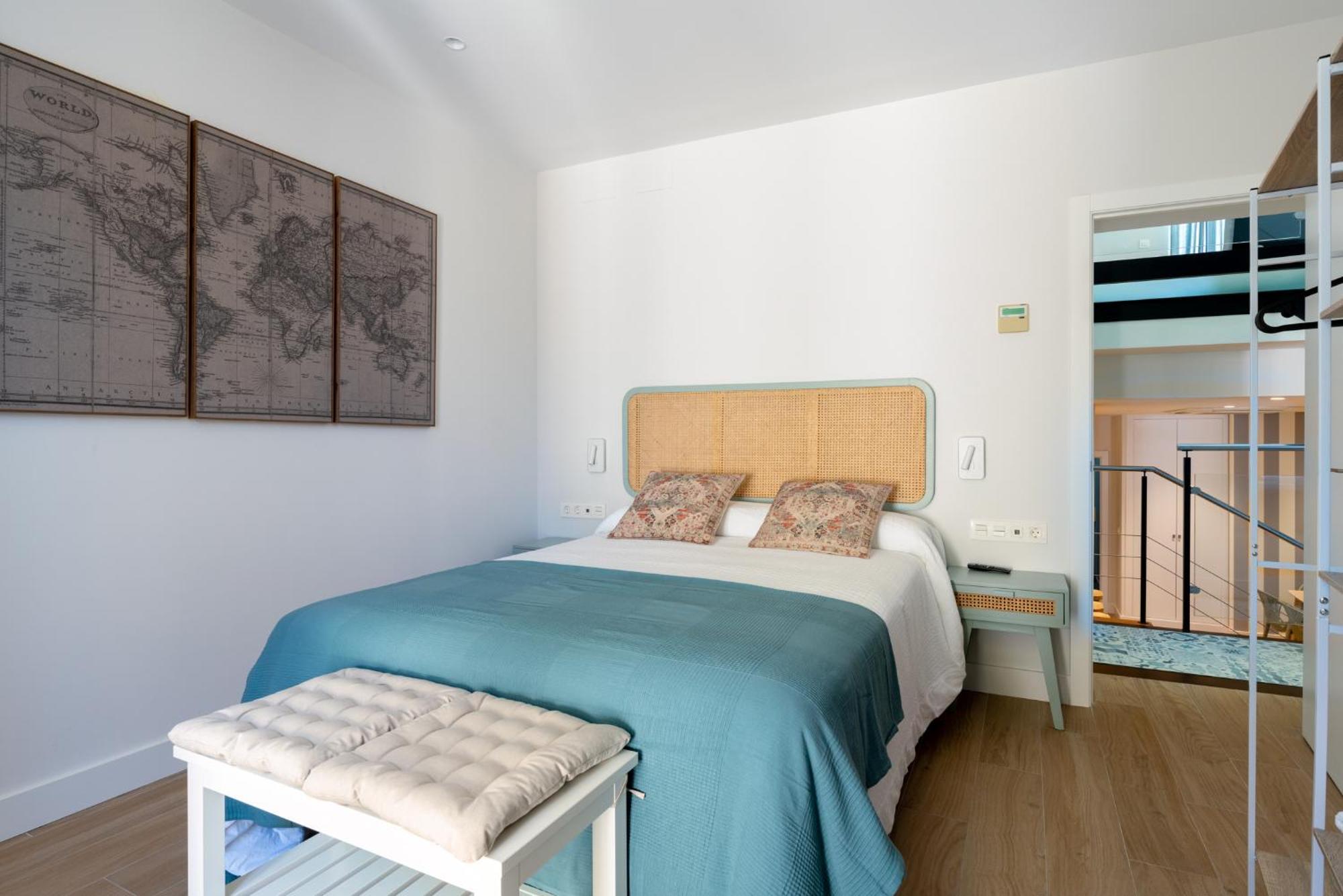 Santa Barbara Central Suites, Sevilla Экстерьер фото