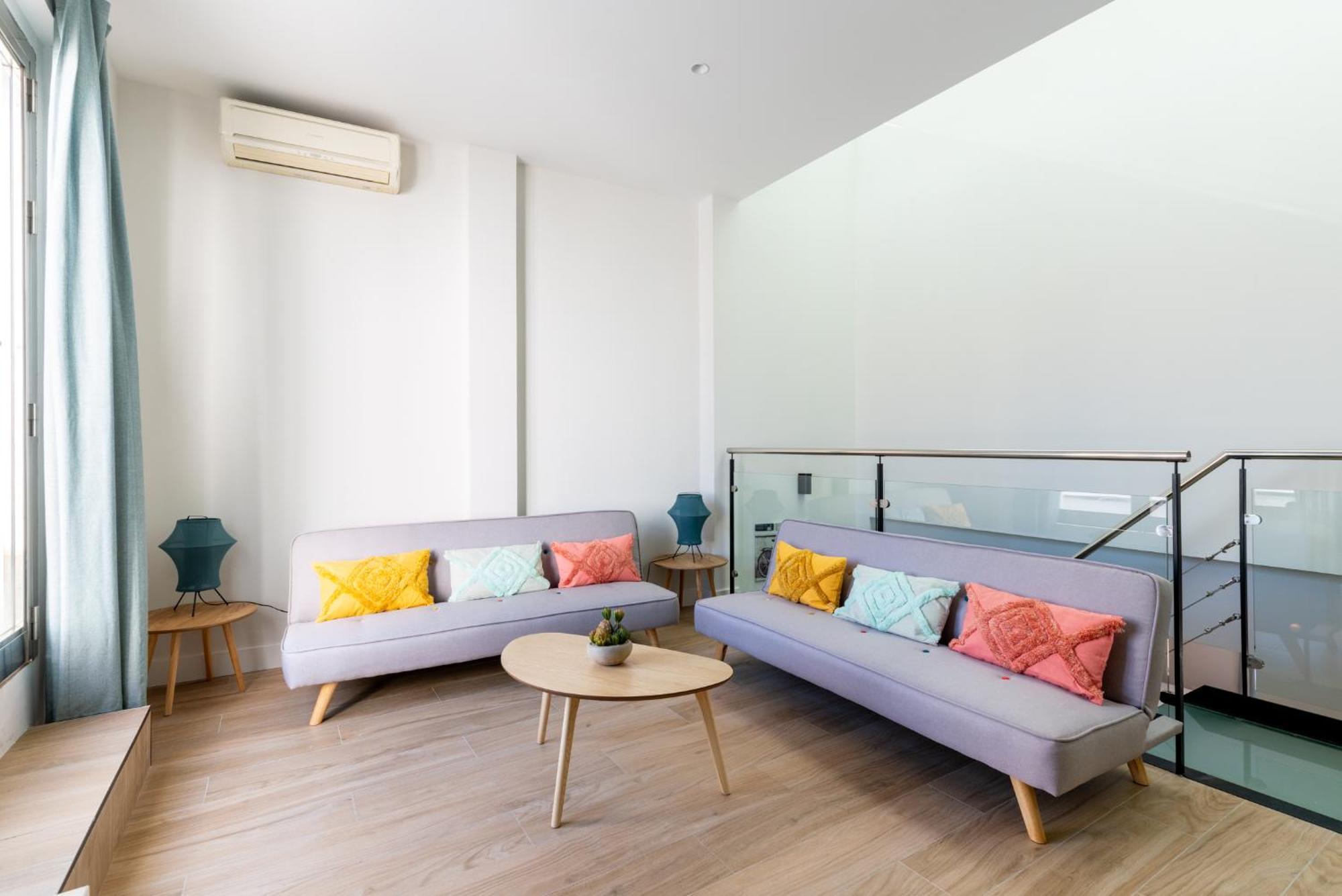 Santa Barbara Central Suites, Sevilla Экстерьер фото